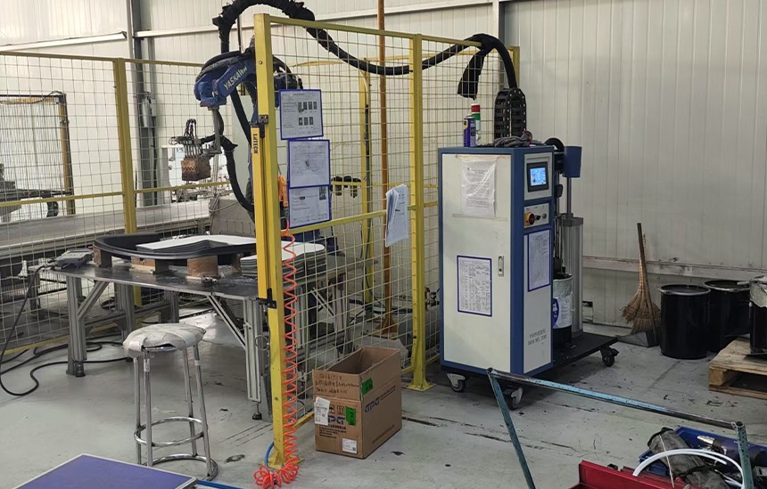 汽车内饰行业-PUR内饰纤维喷胶